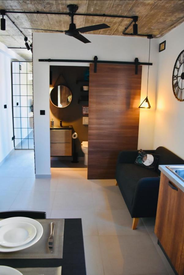 Chic Penthouse Industrial-style Appartement